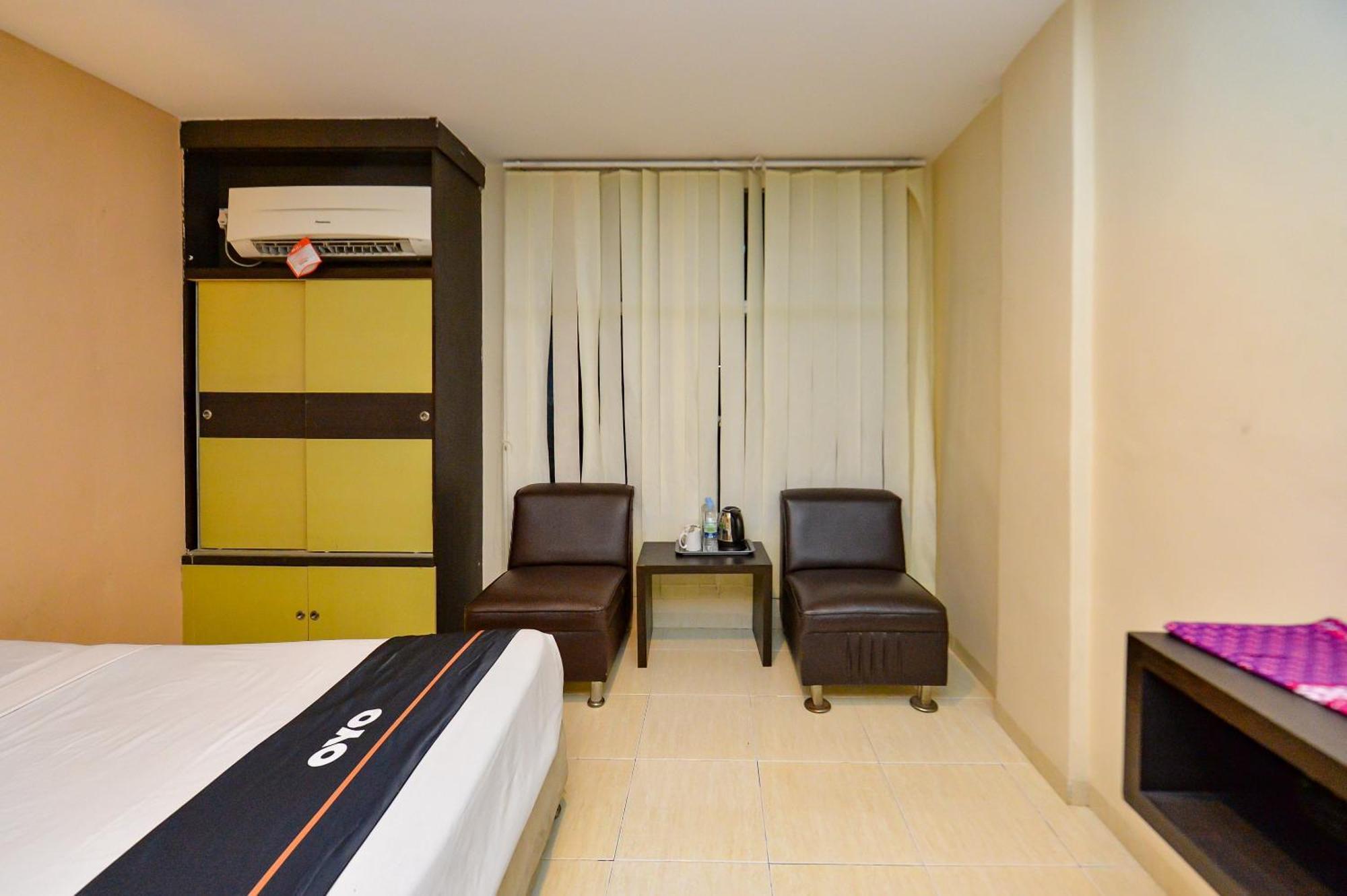 Oyo 2487 Sampurna Jaya Hotel Tanjung Pinang Exterior foto