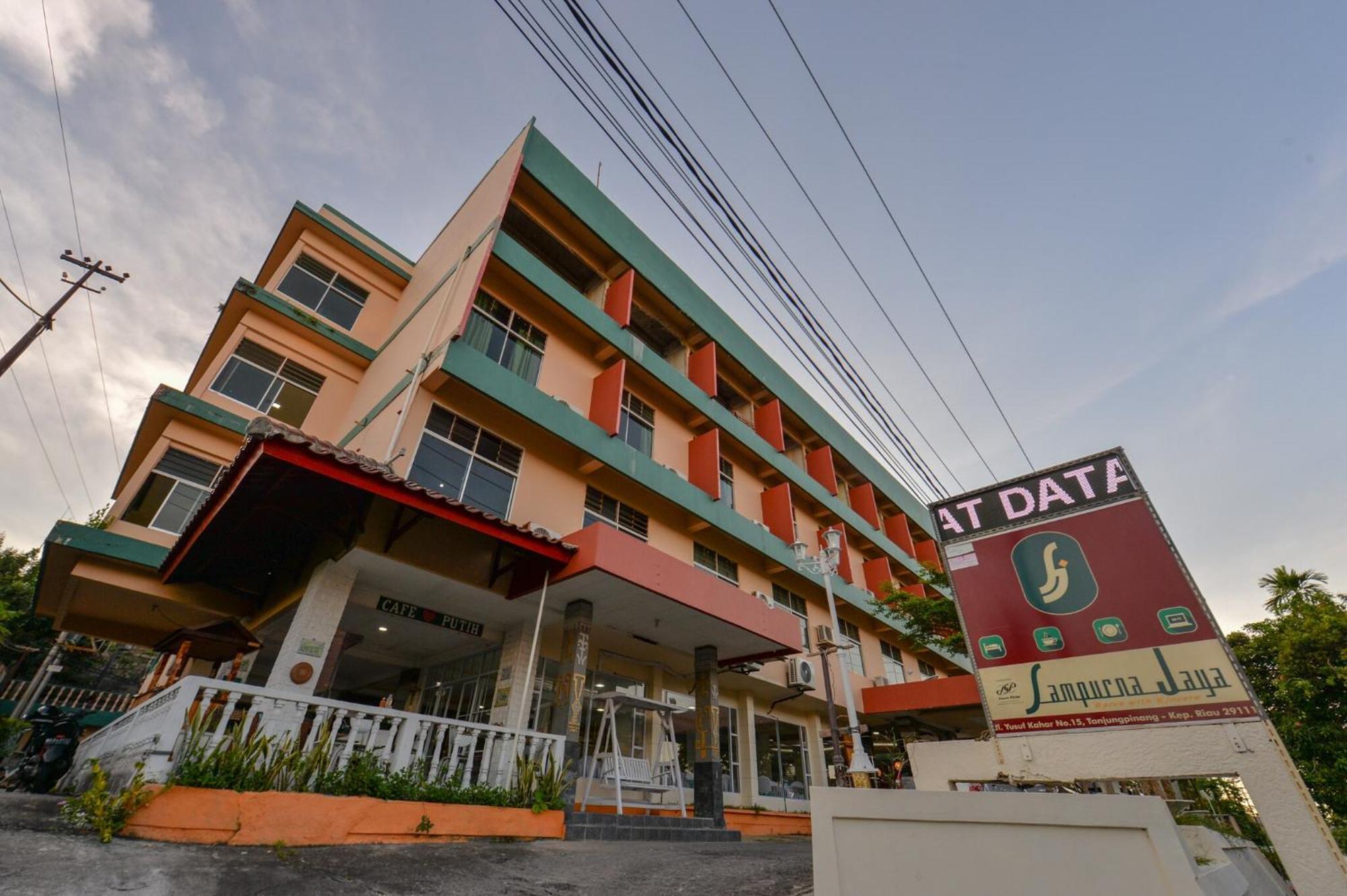 Oyo 2487 Sampurna Jaya Hotel Tanjung Pinang Exterior foto