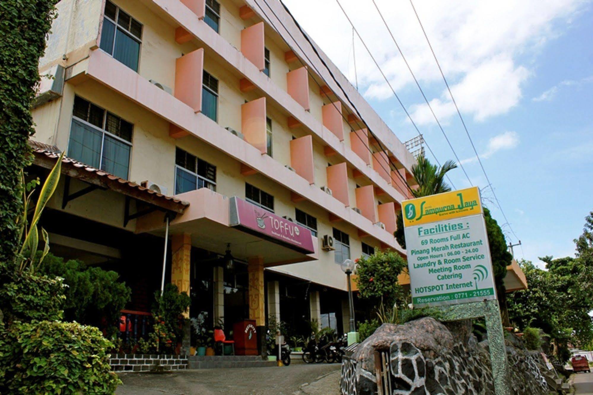 Oyo 2487 Sampurna Jaya Hotel Tanjung Pinang Exterior foto